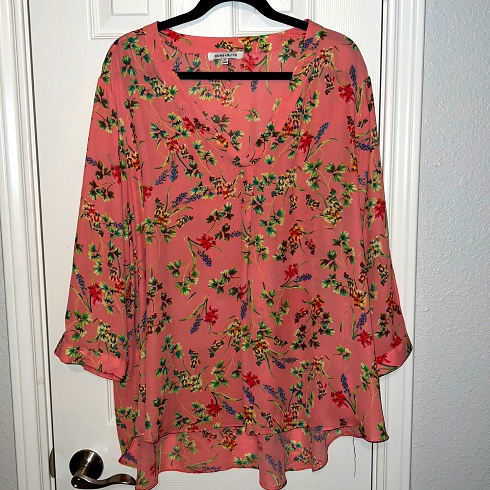 Rose + Olive Boutique Pink Floral Tunic